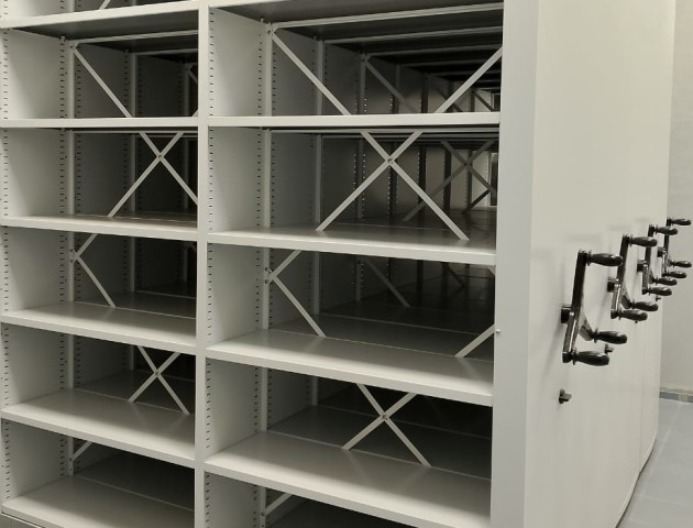 Мобильные стеллажи для архива