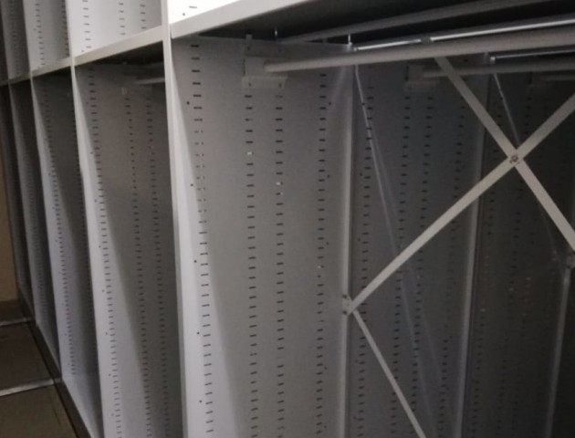 стеллажи для одежды