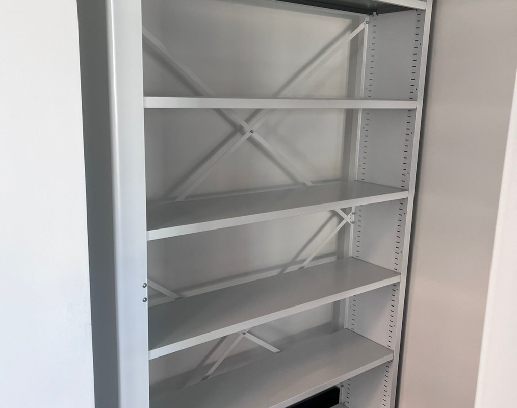 Стационарные стеллажи для школьной библиотеки