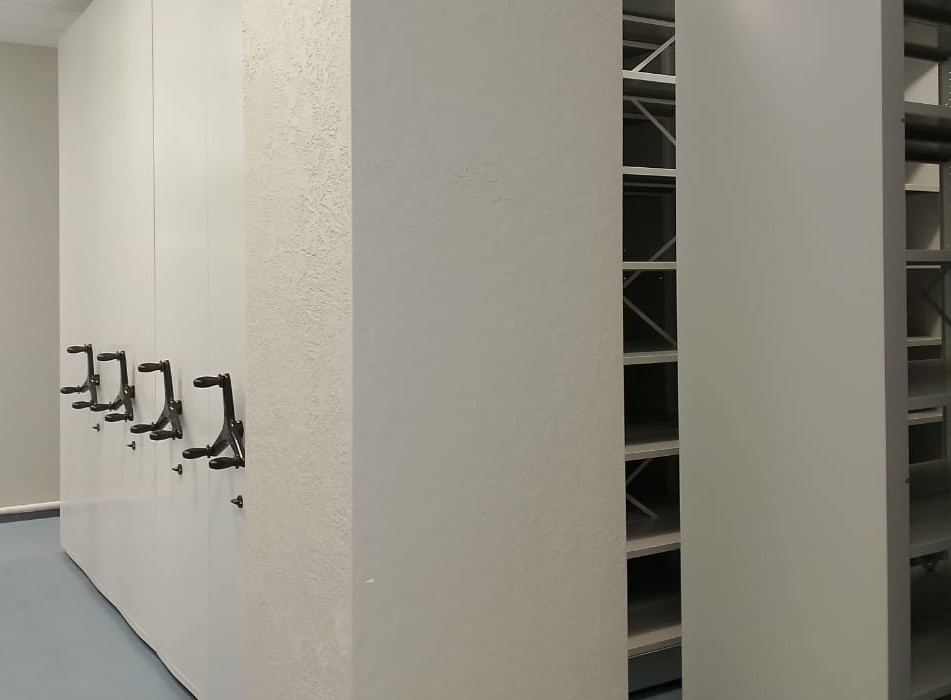 Передвижные стеллажи для архива